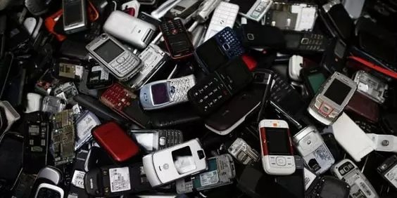 celulares desechados por actualizacion